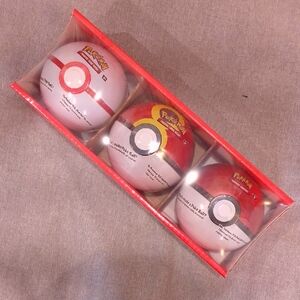 Pokemon Trading Card Game Poke Ball 3 Pack Set